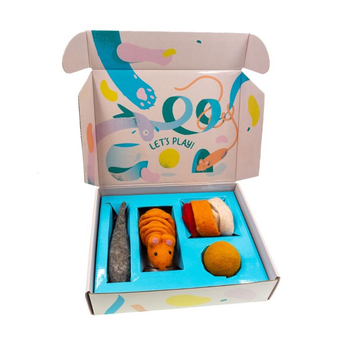 Eco cat toys top
