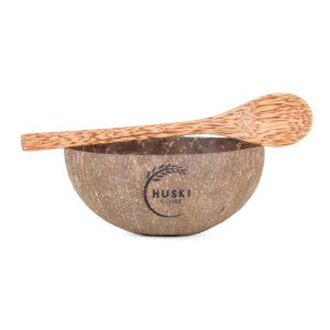 This set comprises of a coconut bowl, as well as a spoon crafted from coconut wood