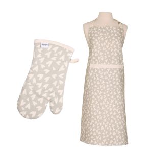 organic cotton set containing a kitchen apron and oven mitt