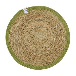 green and natural round placemat made of seagrass and jute