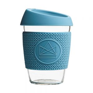Lightweight borosilicate glass cup with anti-slip silicone thermal sleeve and splash proof lid. The ideal eco-friendly gift!